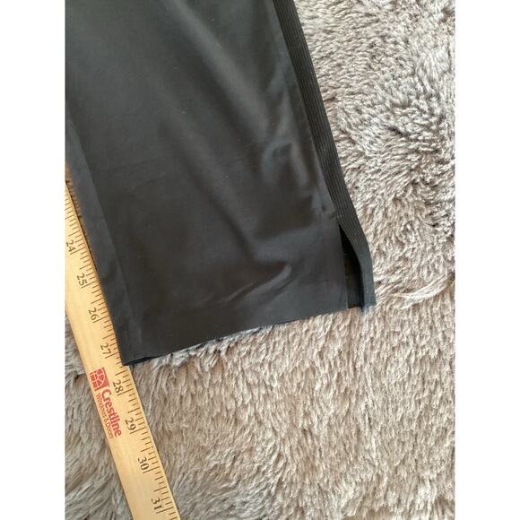 Athleta Women's Brooklyn Mid Rise Ankle Pants Activewear Athletic Black Size 12 - Picture 13 of 13
